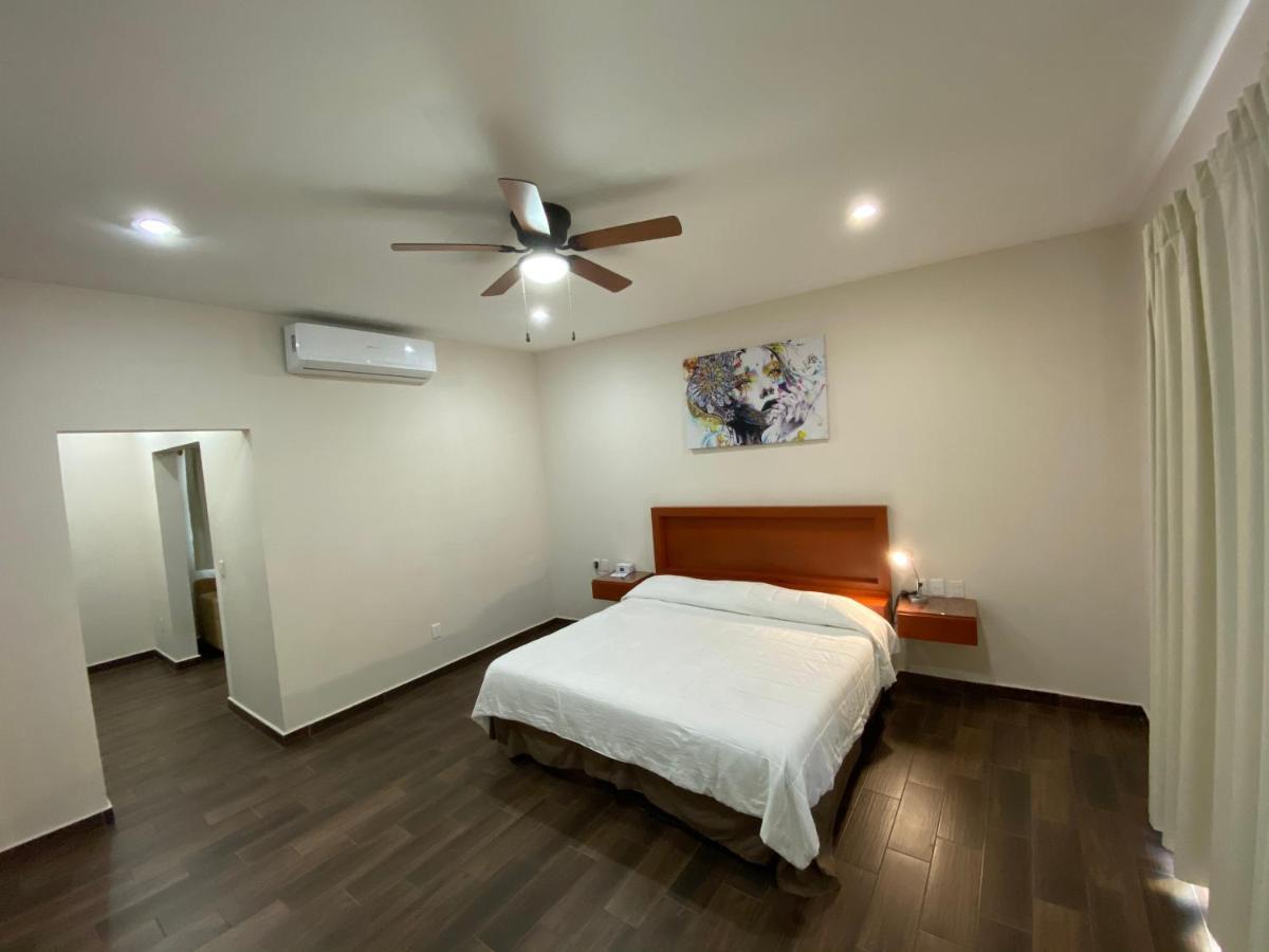 La Lola Hotel & Suites Mazatlán Buitenkant foto