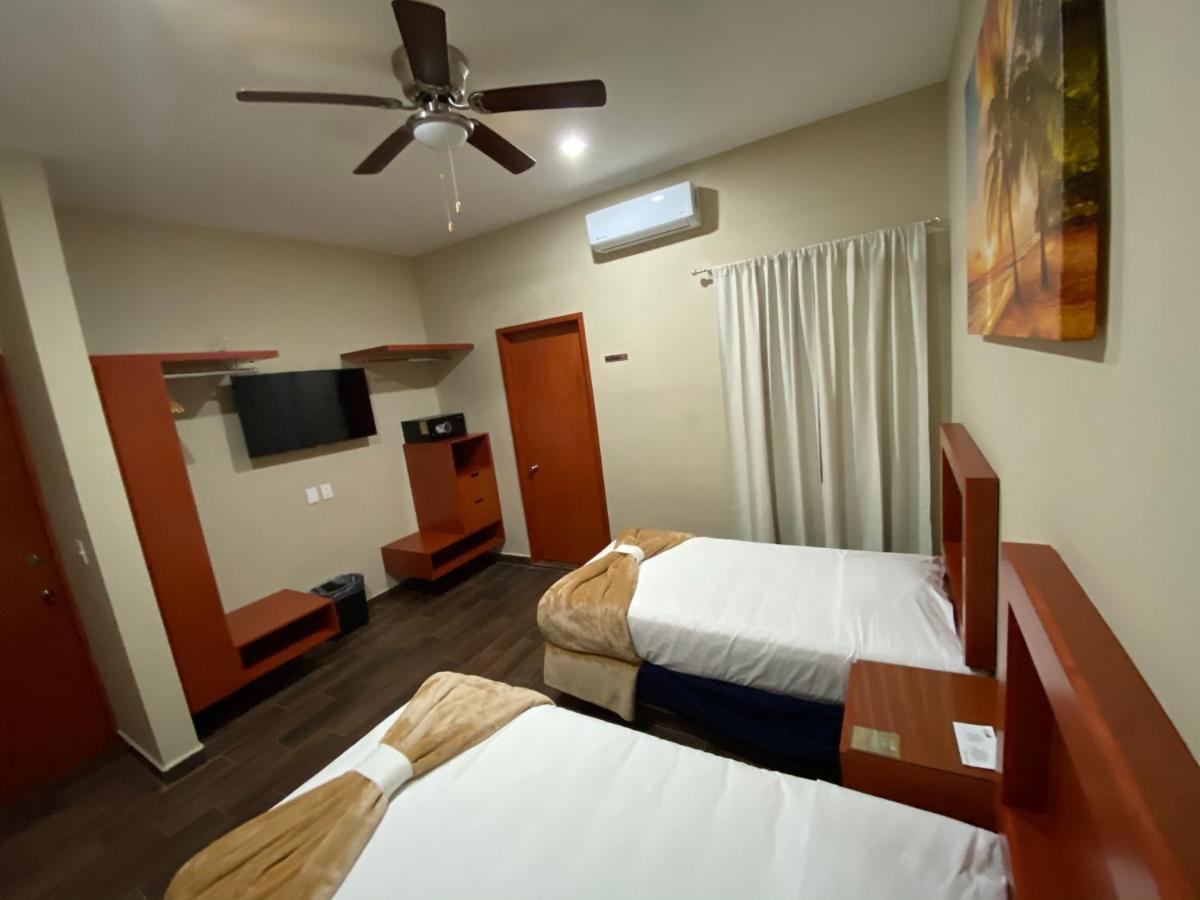 La Lola Hotel & Suites Mazatlán Buitenkant foto