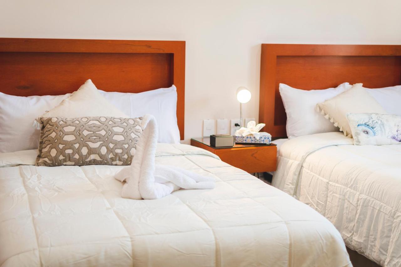 La Lola Hotel & Suites Mazatlán Buitenkant foto